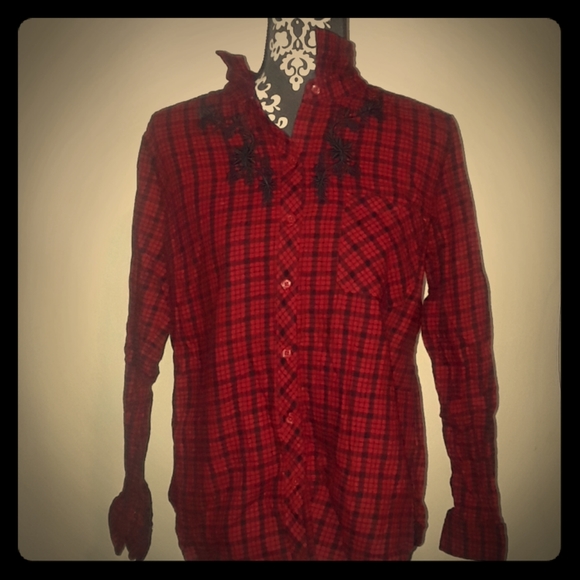 red button down shirt - Picture 1 of 3